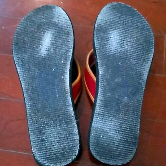 Sandals - Picture 3 of 3